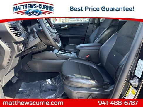Certified 2025 Ford Escape ST-Line image 9
