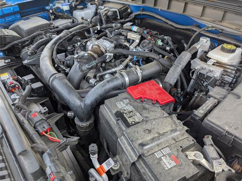 Used 2024 Ford Bronco Wildtrak image 39