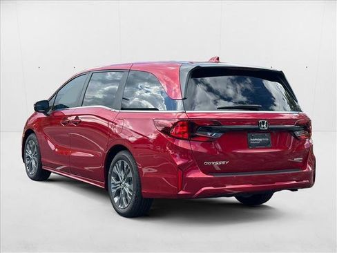 New 2026 Honda Odyssey Touring image 9