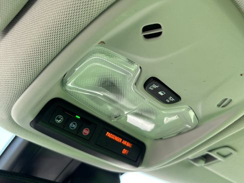 Used 2022 Chevrolet TrailBlazer LT w/ Convenience Package FWD image 31