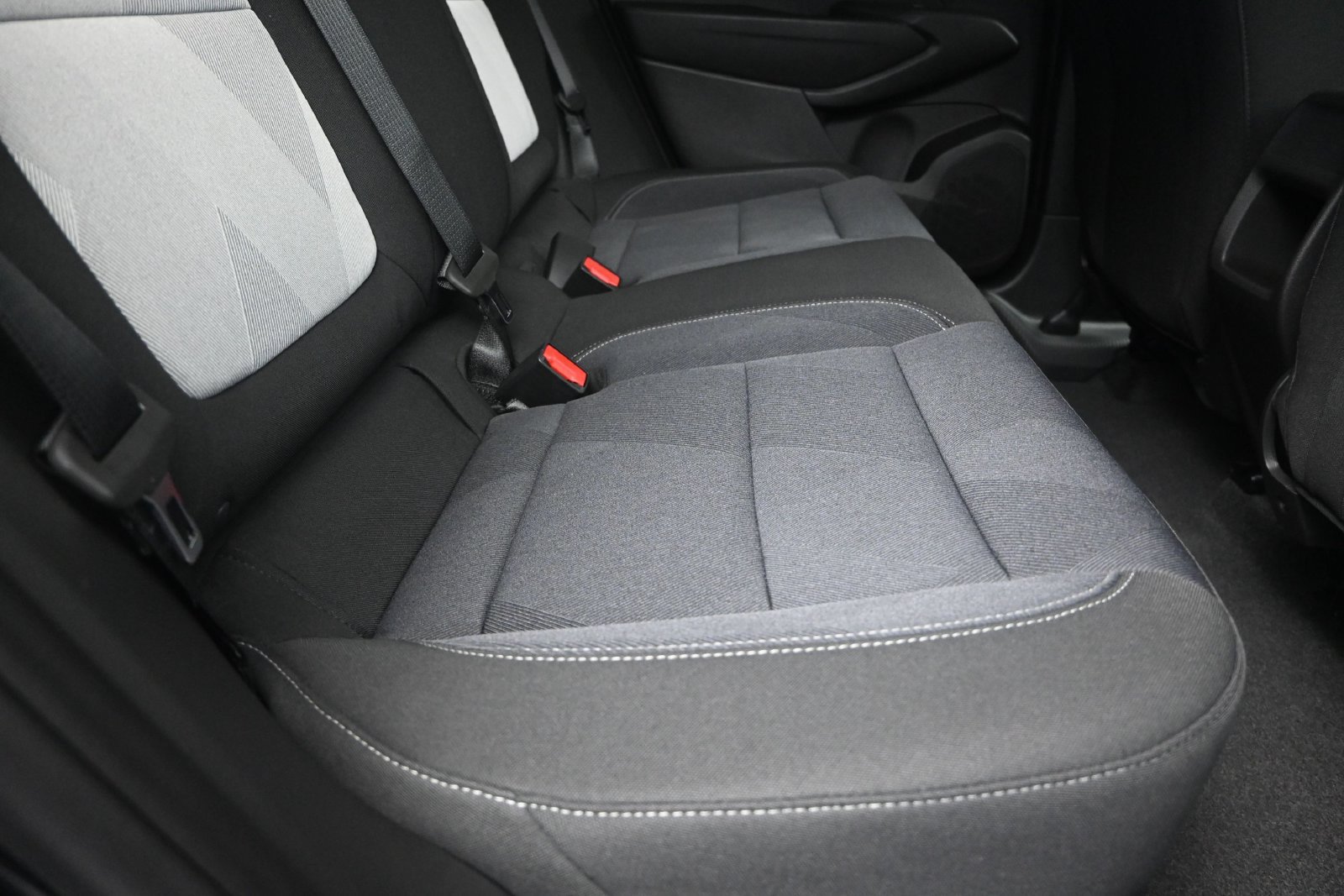 New 2026 Chevrolet Trax LS w/ LS Convenience Package FWD image 21