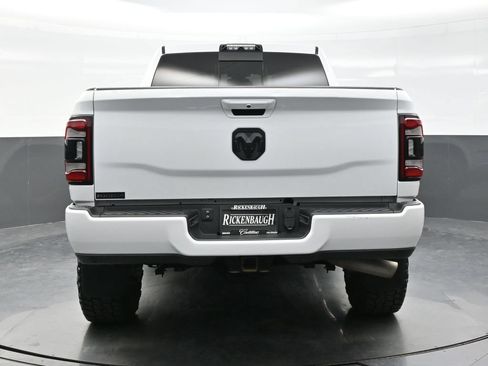 Used 2021 RAM 2500 Laramie w/ Night Edition AWD/4WD image 6