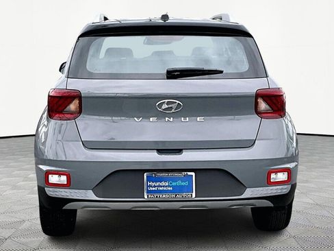 Certified 2023 Hyundai Venue Limited image 4