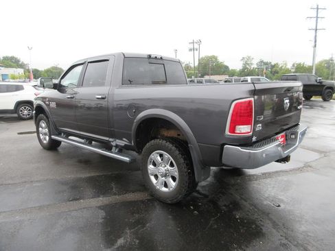 Used 2018 RAM 2500 Laramie w/ Convenience Group AWD/4WD image 9