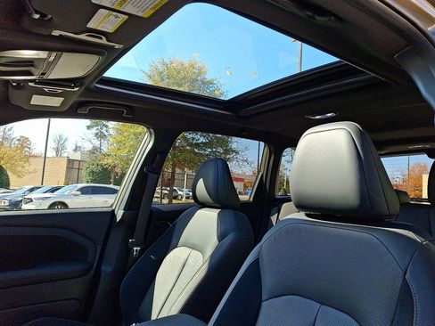 Used 2025 Subaru Forester Touring w/ Touring Package image 15