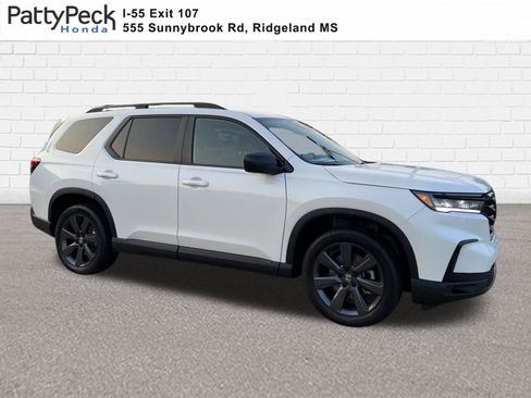 New 2025 Honda Pilot Sport image 1