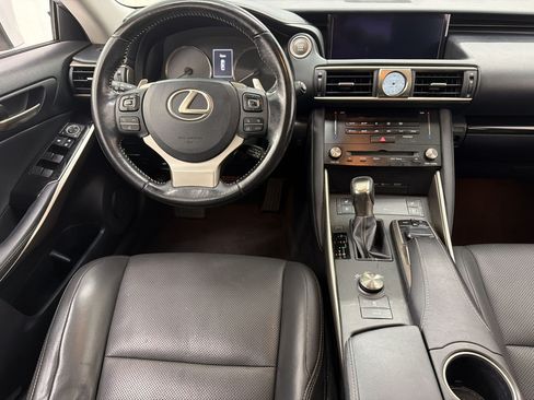 Used 2017 Lexus IS 200t w/ Navigation System Package RWD image 31