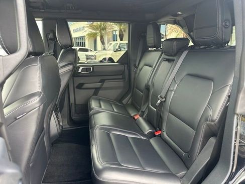 Certified 2025 Ford Bronco Outer Banks image 14