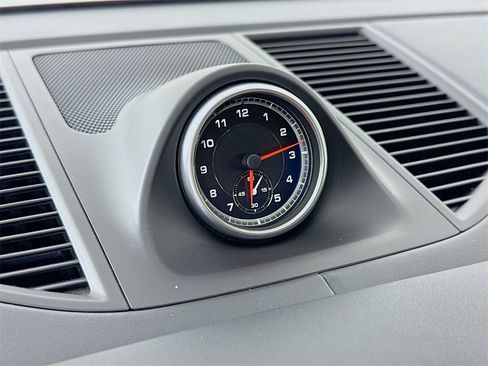 Used 2021 Porsche Macan S image 18