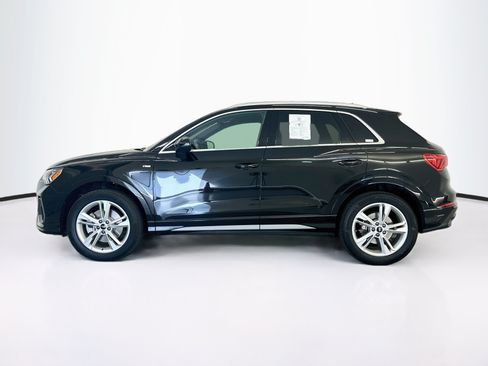 Used 2023 Audi Q3 2.0T Premium w/ Convenience Package AWD/4WD image 4