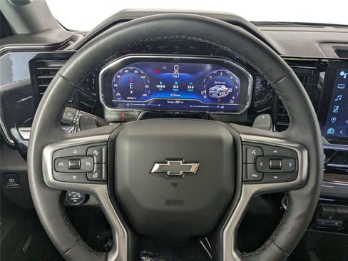 Used 2024 Chevrolet Silverado 1500 RST w/ Convenience Package II AWD/4WD image 18