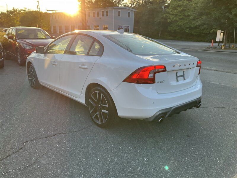 Used 2017 Volvo S60 T5 Dynamic w/ Vision Package AWD/4WD image 7