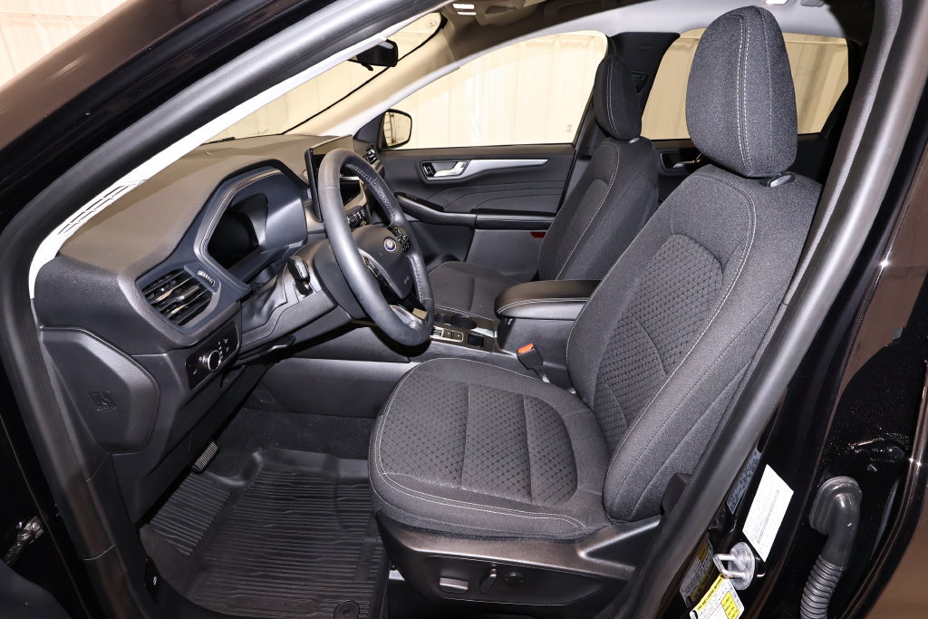 Certified 2023 Ford Escape Active w/ Tech Pack #2 FWD image 14