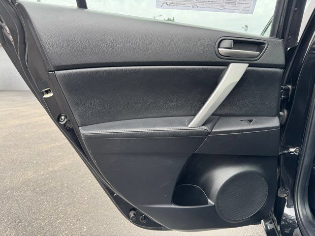 Used 2010 MAZDA MAZDA3 s Grand Touring FWD image 11