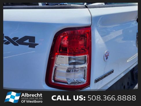 Used 2019 RAM 1500 Big Horn AWD/4WD image 9