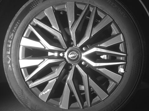 Used 2025 Nissan Altima 2.5 SV FWD image 13