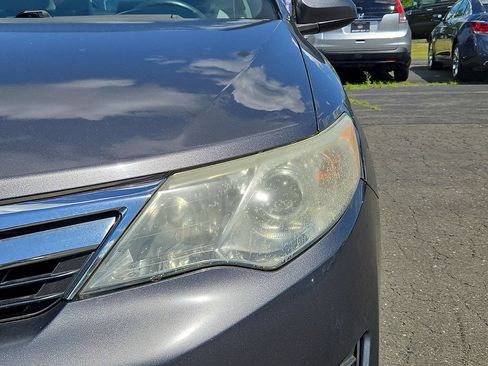 Used 2013 Toyota Camry LE FWD image 14