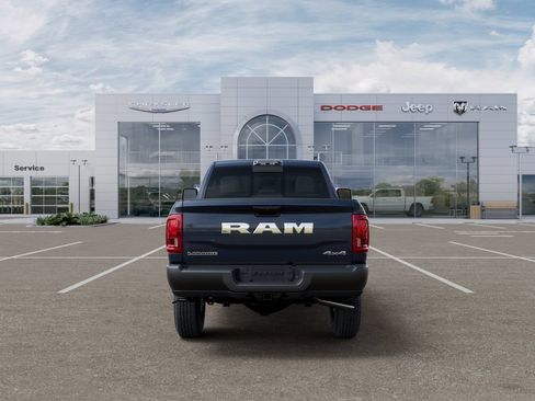 New 2026 RAM 2500 Laramie AWD/4WD image 8