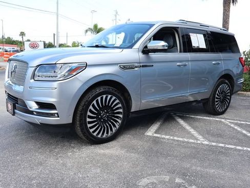 Used 2021 Lincoln Navigator Black Label AWD/4WD image 3