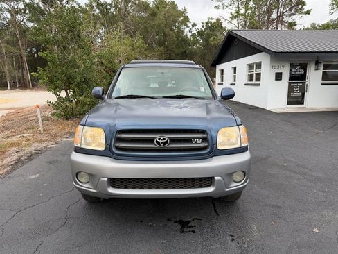 Used 2003 Toyota Sequoia SR5 image 2
