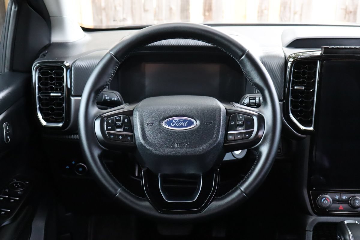 Used 2025 Ford Ranger XLT AWD/4WD image 18