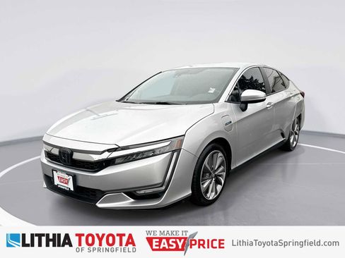 Used 2018 Honda Clarity Touring image 1
