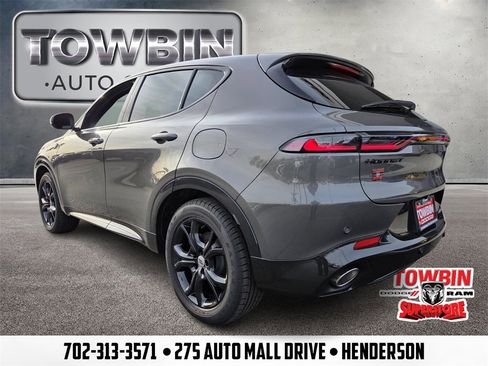 New 2024 Dodge Hornet R/T Plus w/ R/T Blacktop Package image 4