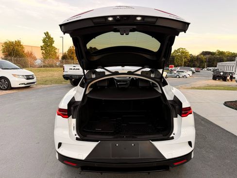 Used 2020 Jaguar I-PACE S image 76