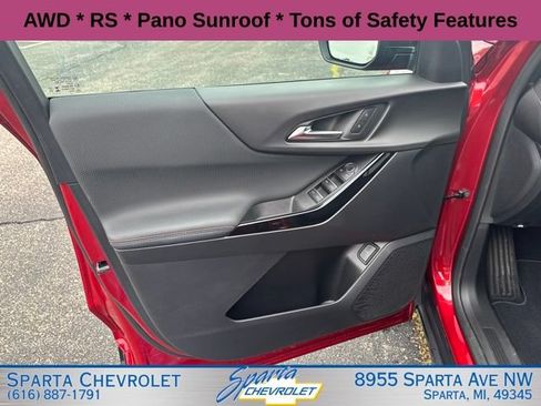 Used 2026 Chevrolet Equinox RS AWD/4WD image 11
