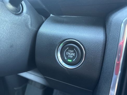 New 2026 GMC Acadia Denali Ultimate w/ LPO, Floor Liner Package AWD/4WD image 34