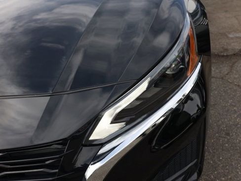 New 2025 Nissan Altima 2.5 S image 10