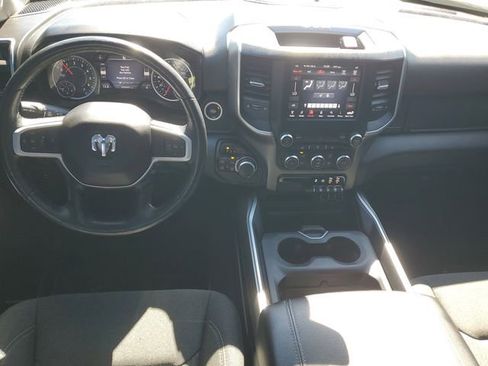 Used 2020 RAM 1500 Big Horn AWD/4WD image 12