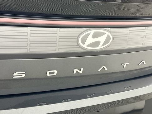 Used 2024 Hyundai Sonata SEL FWD image 28