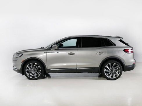 Used 2023 Lincoln Nautilus Reserve w/ Equipment Group 202A image 2