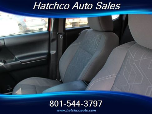 Used 2016 Toyota Tacoma TRD Off-Road w/ Towing Package AWD/4WD image 14