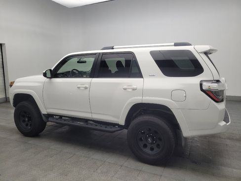 Used 2019 Toyota 4Runner SR5 image 3
