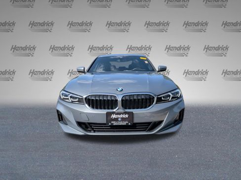 Used 2023 BMW 330i Sedan w/ Premium Package RWD image 5