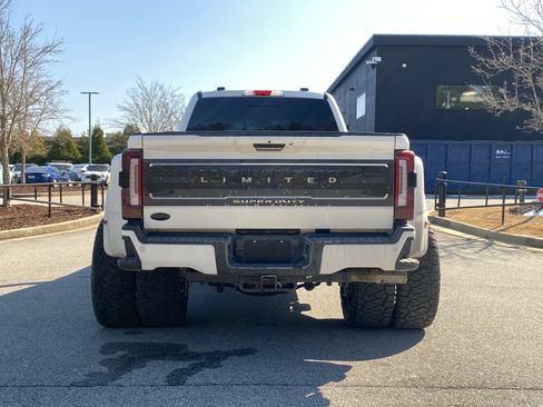 Used 2024 Ford F450 Limited w/ FX4 Off-Road Package image 16