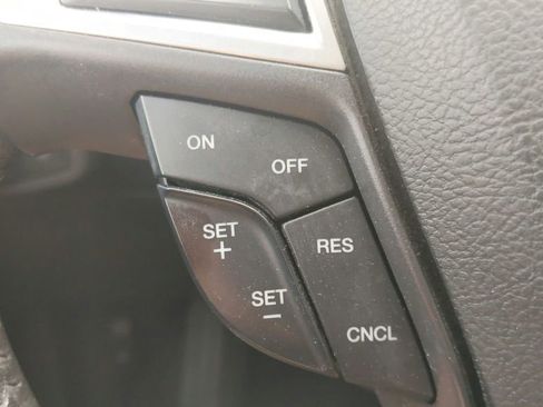 Used 2014 Ford Fusion Titanium FWD image 22