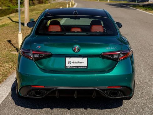 New 2025 Alfa Romeo Giulia w/ Veloce Package Rwd image 4