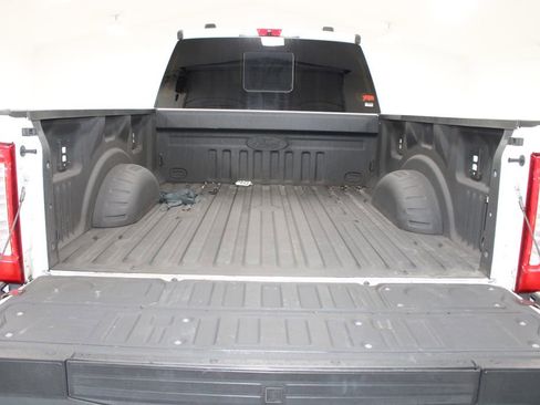 Used 2024 Ford F350 Lariat w/ Tremor Off-Road Package image 18