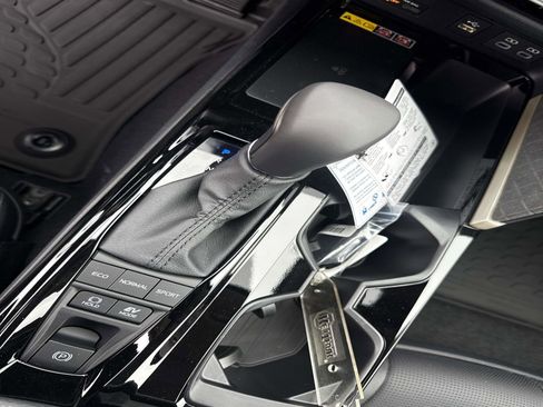 New 2026 Toyota Camry XLE AWD/4WD image 24