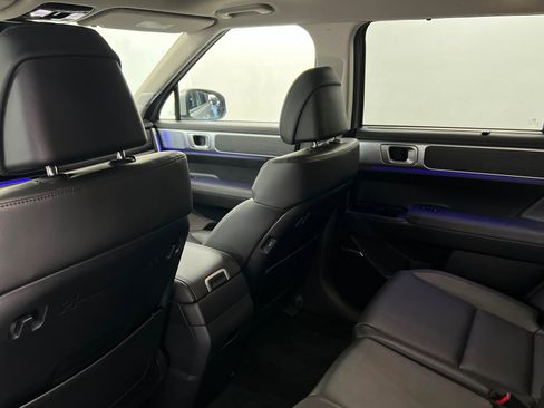 Used 2024 Hyundai Santa Fe Limited image 20