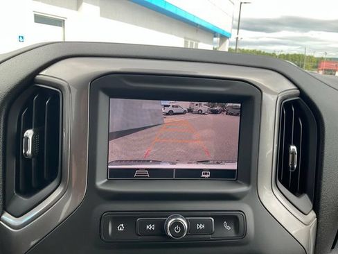 Used 2025 GMC Sierra 2500 Pro w/ Convenience Package AWD/4WD image 6