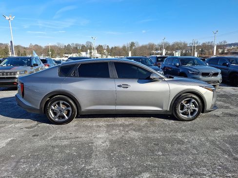 Used 2025 Kia K4 LXS image 7