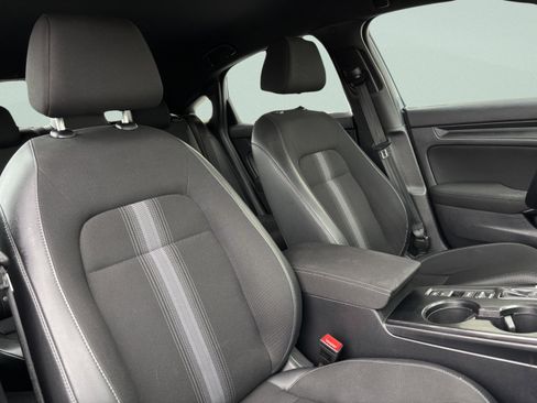 Certified 2024 Honda Civic Sport image 30