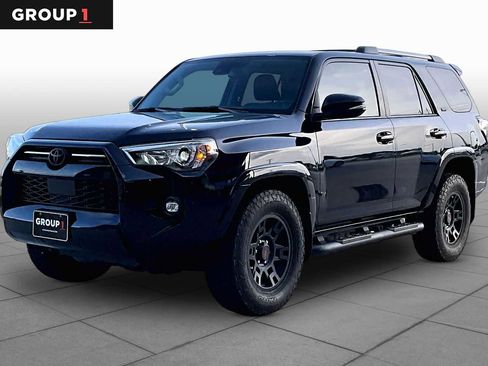 Used 2023 Toyota 4Runner SR5 Premium w/ Moonroof Package RWD image 1
