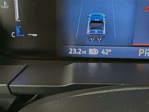 New 2025 Ford Maverick XL image 13