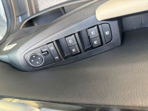 Used 2022 Kia Seltos SX AWD/4WD image 24