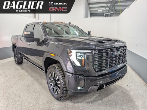 Used 2024 GMC Sierra 2500 Denali Ultimate AWD/4WD image 1